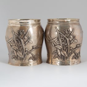PAVEL OVCHINNIKOV, A PAIR OF RUSSIAN SILVER CUPS, 1908-1916