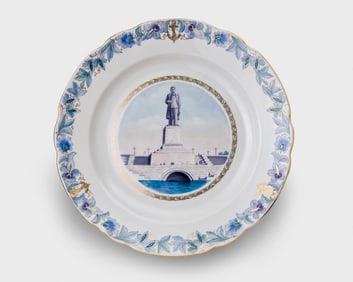 A SOVIET RUSSIAN PORCELAIN SET, FROM THE VOLGA-DON CANAL SERVICE, DULEVO PORCELAIN FACTORY, 1955
