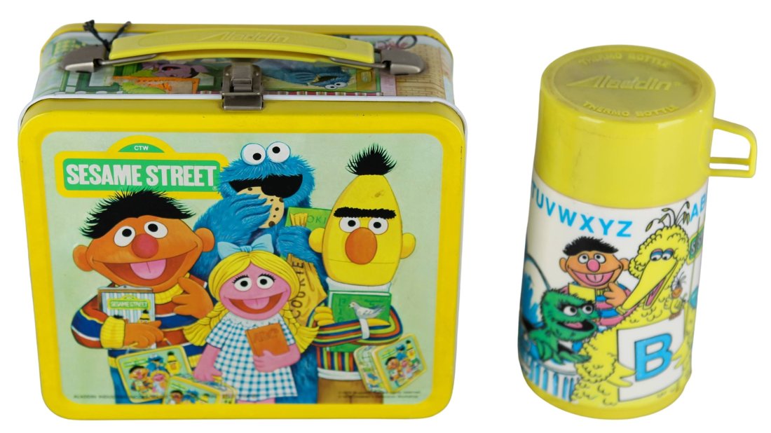 Sesame Street Lunch Box with Thermos: Sesame Street Lunch Box with Thermos