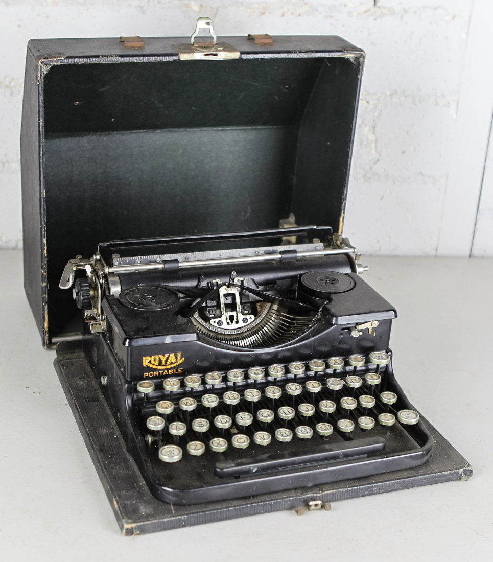 Vintage Portable Typewriter (1 of 3)