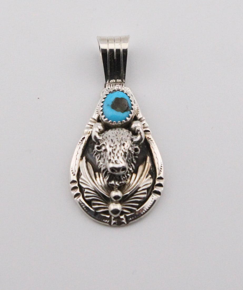 Navajo Kingman Turquoise Bison Sterling Silver Pendant (1 of 4)