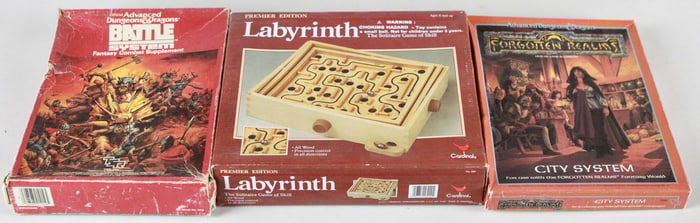 Lot of 3 Classic Dungeons & Dragons Supplements Battlesystem, Labyrinth, and City System