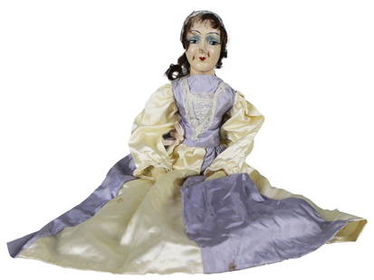1920s Boudoir Doll in Original Outfit – Slightly Damaged: This vintage boudoir doll, likely from the 1920s, features a hand-painted composition face with exaggerated blue eye shadow, finely arched brows, and red lips, evoking the glamour of early 20th-centur