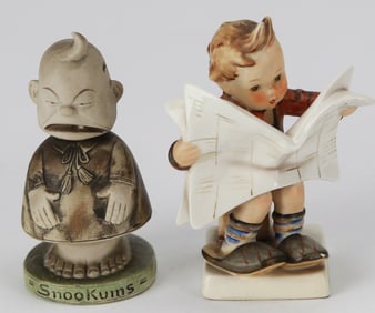 Lot of 2 Vintage Porcelain Figures – Snookums Bobblehead & Hummel News Boy