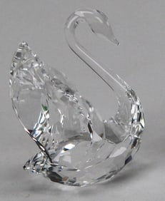 Swarovski Crystal Small Swan Figurine with Original Box