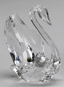 Swarovski Crystal Large Swan Figurine with Original Box