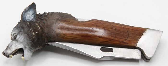 Wolf Head Folding Pocket Knife – Hand-Painted Handle with Stainless Blade, 10"