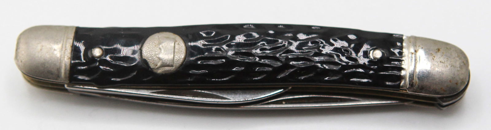 Vintage Imperial Ireland Black Jigged Pocket Knife with Soldier Inset (1 of 6)