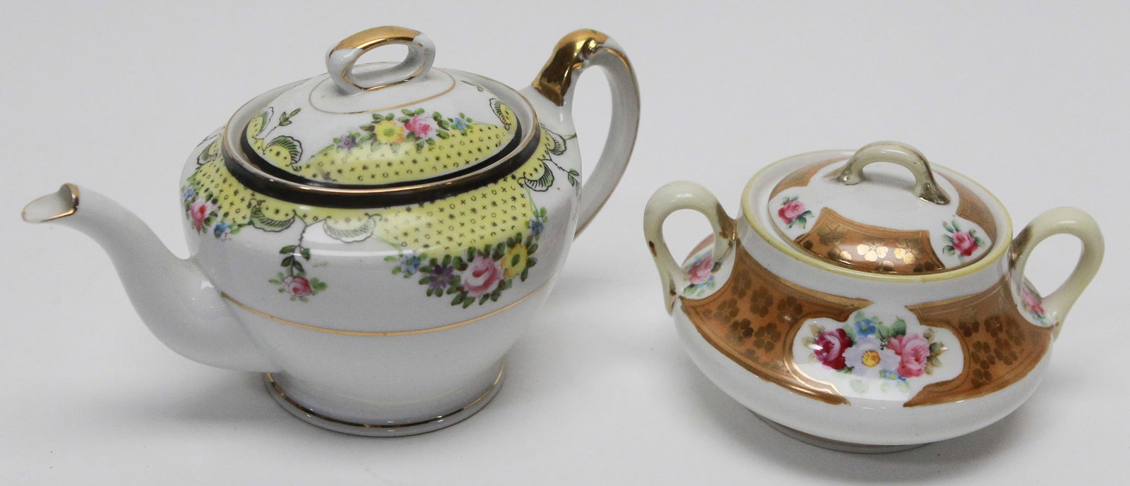 Pair of Vintage Japanese Porcelain Tea Service Pieces by Noritake & Nippon (1 of 4)