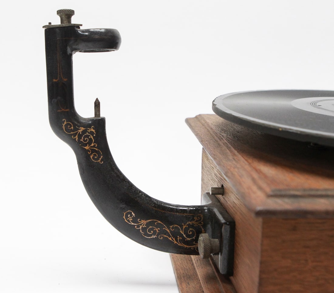 Antique Victor Type V-1 Talking Machine / External Horn Gramophone / Oak Case - 2