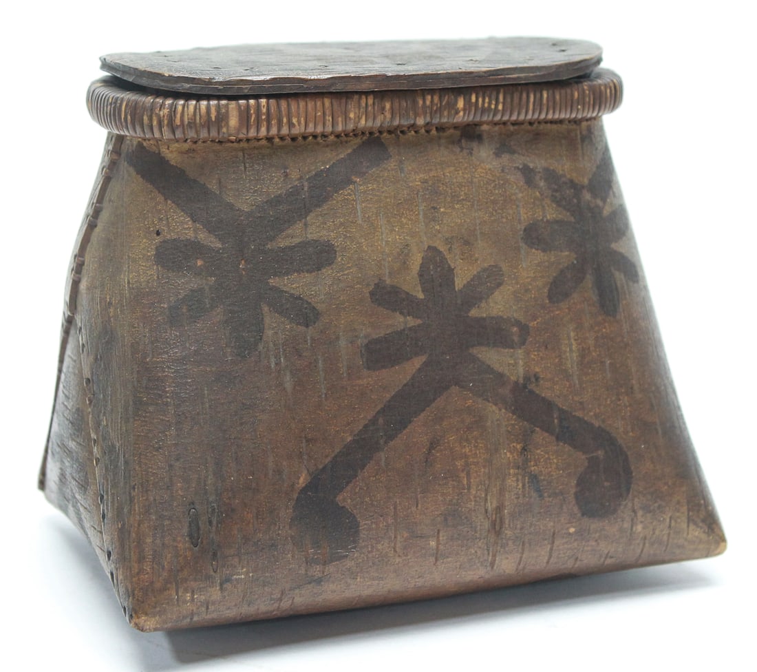 Algonquin Birch Bark Lidded Storage Container, Maine or Nova Scotia, c. 1850–1880 (1 of 7)