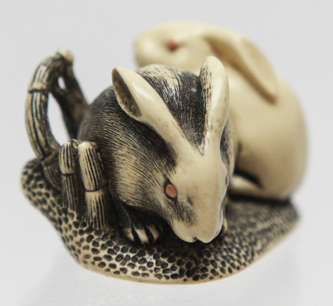 Vintage Japanese Carved Rabbit Pair Netsuke with Bamboo Basket (1 of 7)