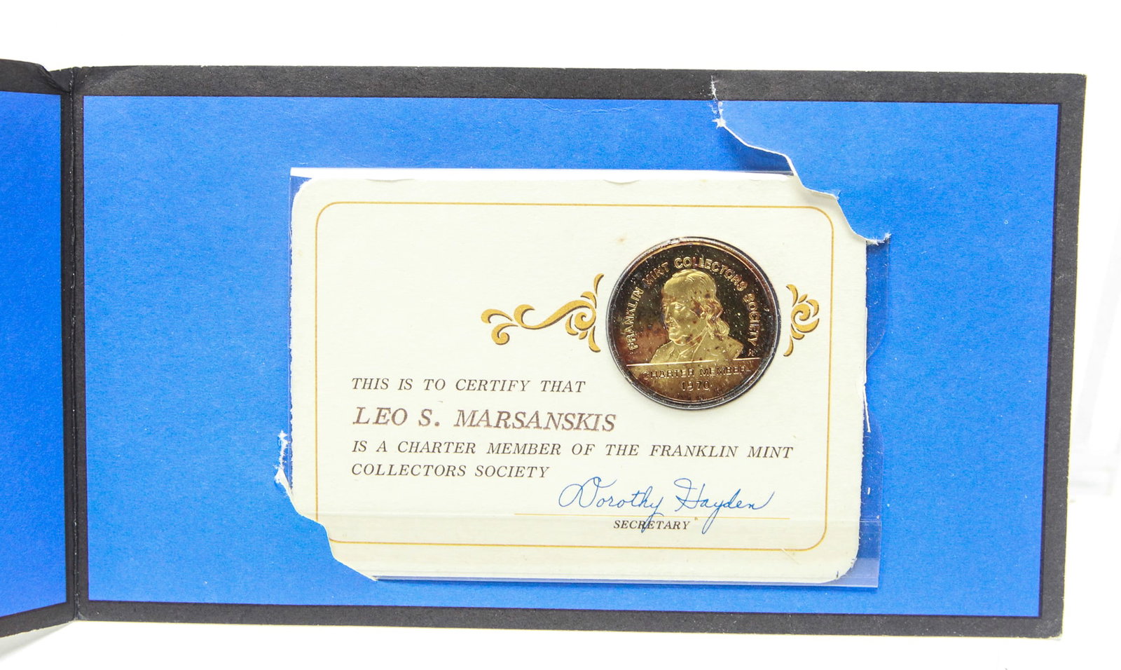 1970 Franklin Mint Collectors Society Charter Membership 24KT Gold on Sterling: Original 1970 Franklin Mint Collectors Society Charter Membership presentation set featuring a 24KT gold on sterling silver Franklin medal mounted in the official membership card. Included are the per