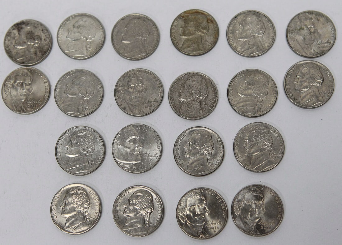 Lot of 20 Assorted Jefferson Nickels: Lot of 20 U.S. Jefferson five-cent coins featuring a mix of classic Monticello reverse nickels and Westward Journey commemorative reverse designs, including the American Bison and Ocean in View