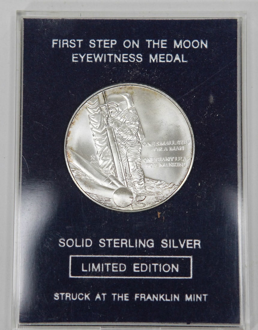 Franklin Mint First Step on the Moon Eyewitness Sterling Silver Limited Edition Medal (1 of 2)