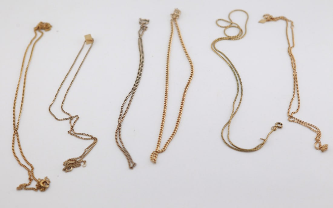 Lot of 6 Assorted Gold-Tone Necklace Chains (1 of 1)