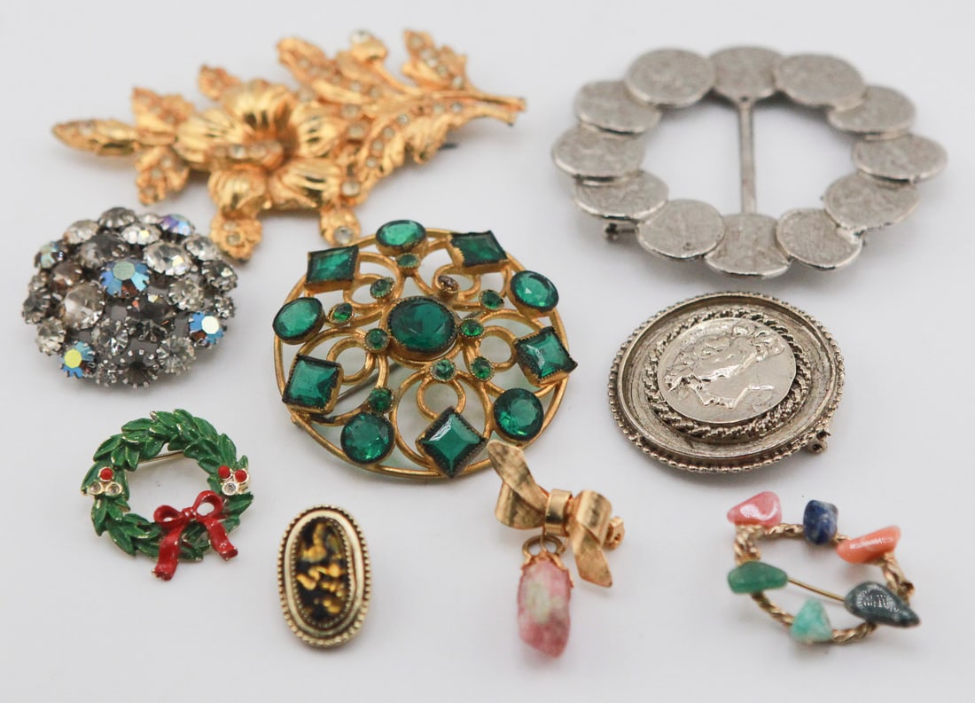 Lot of 10 Vintage Costume Jewelry Brooches and Pins (1 of 3)