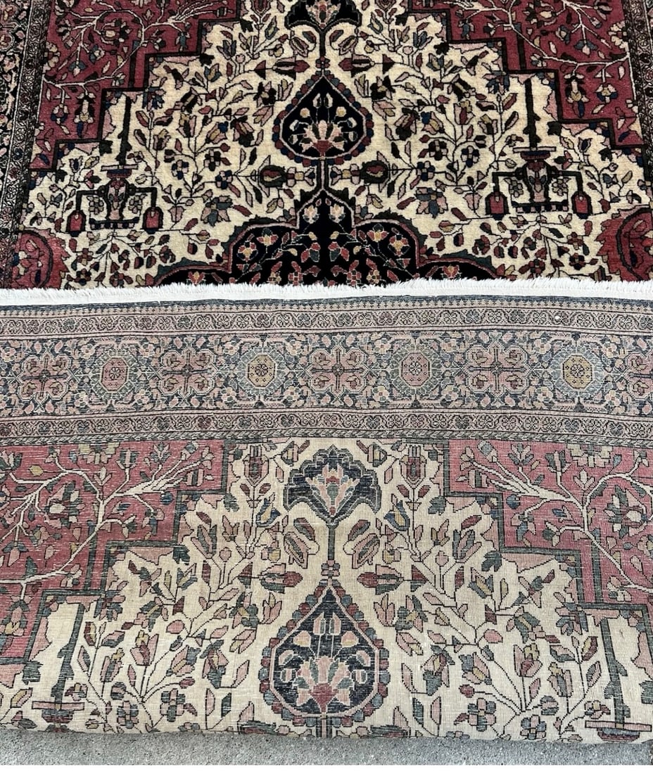 Antique Persian Sarouk Feraghan Rug - 4