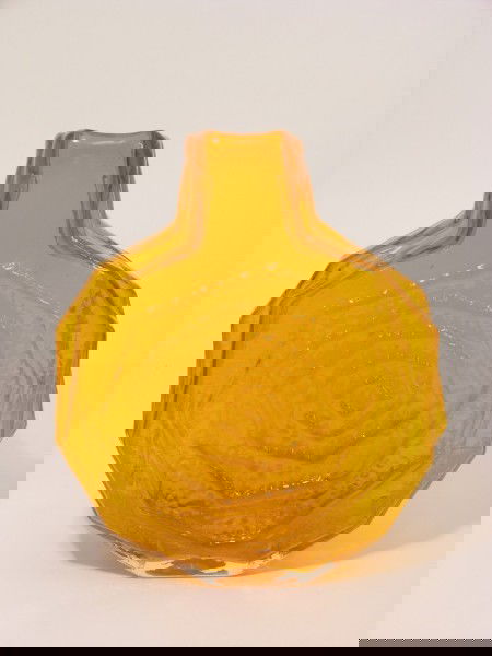 719 A Large Whitefriars Tangerine Glass Banjo Vase 12 Mar 08