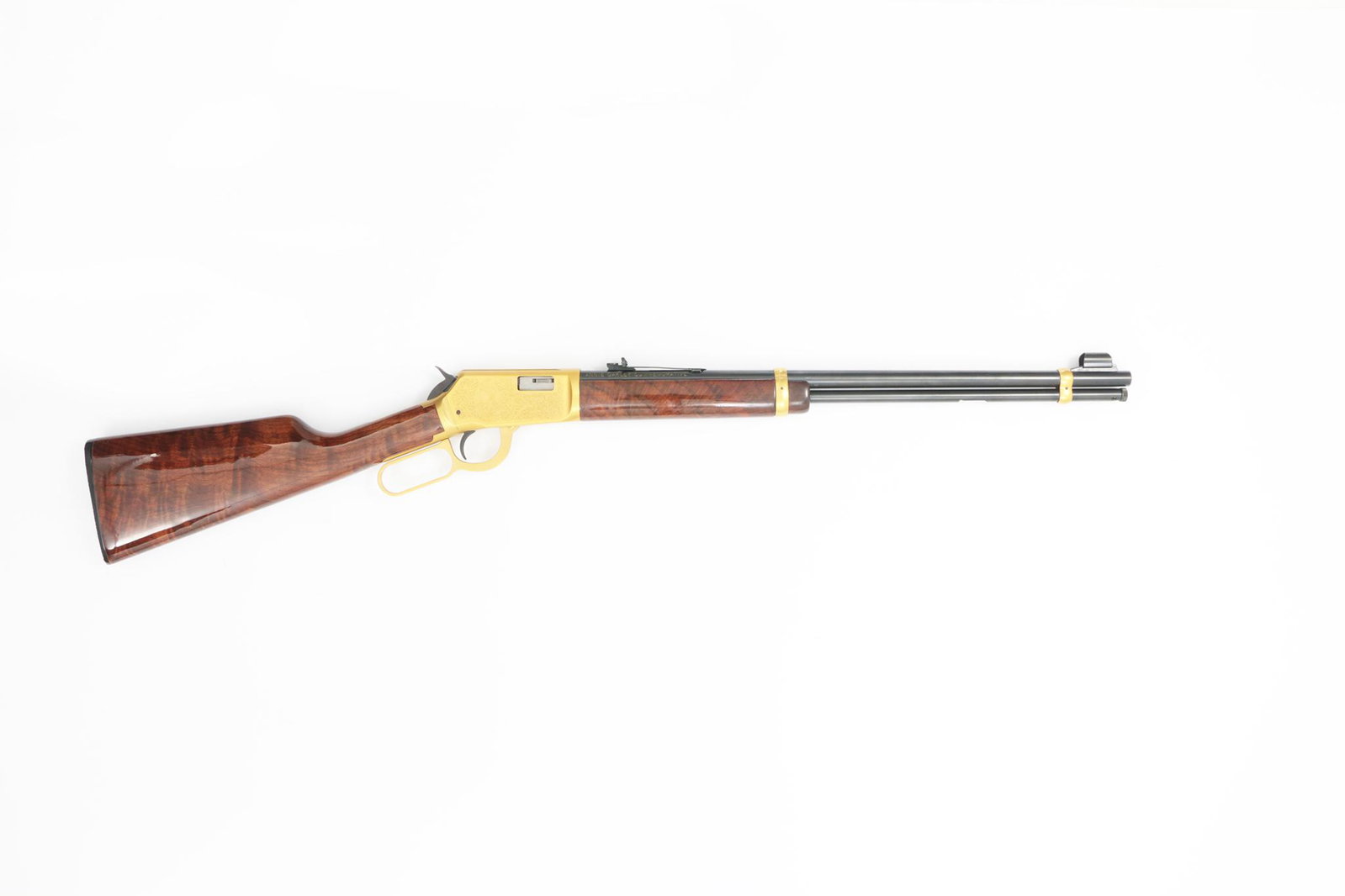 Unterhebelrepetiergewehr, Winchester, Mod. 9422, Kal. .22lr, #AOK1799, JubilÃ¤umsgewehr "Annie: Unterhebelrepetiergewehr, Winchester, Mod. 9422, Kal. .22lr, #AOK1799, JubilÃ¤umsgewehr "Annie Oakley Commemorative", LauflÃ¤nge 20", Hergestellt 1982, brÃ¼niert, vergoldetes GehÃ¤use mit Rank