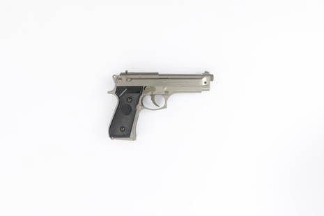 Airsoft Pistol, Tokyo Marui, Beretta M92F: Airsoft pistol, Tokyo Marui, Beretta M92F, cal. 6mm Airsoft, #C25870Z, spring pressure. With original box and manual. Condition: B [IDV]