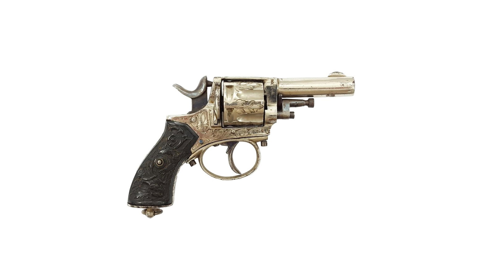 Revolver, Liege Belgium, .32 cal, #7791: Revolver, Liege Belgium, .32 cal, #7791, chrome finished barrel, housing and trigger guard, cased hardened trigger and hammer. Barrel Length: 6.4 cm. Black plastic grip scales with angel and scrollwor