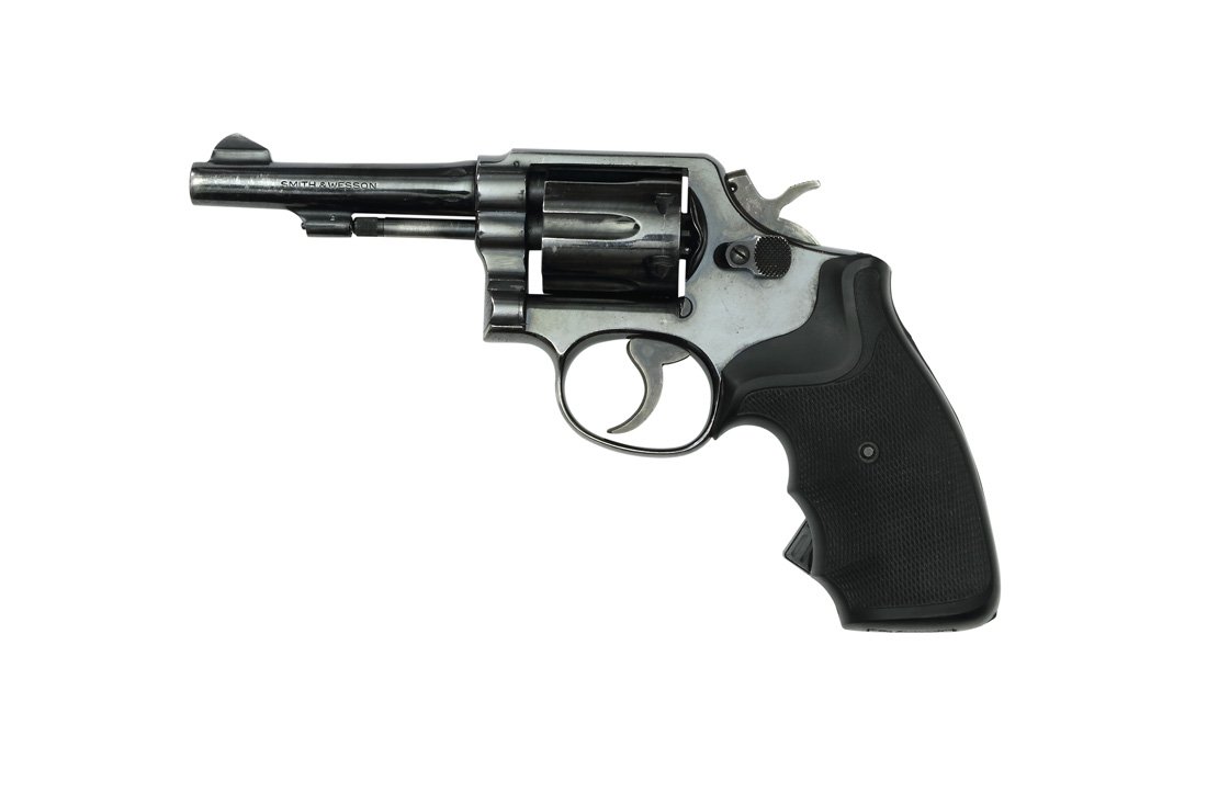 Smith and Wesson M & P 10-5: Revolver, Smith and Wesson, M & P 10-5, schwarze Hochglanzbruenierung, mit schwarzem Pachmayr Gummigriff, Lauflaenge: 4 Zoll, Kal. .38 Spec., #2D24819, Zustand: D [WES]