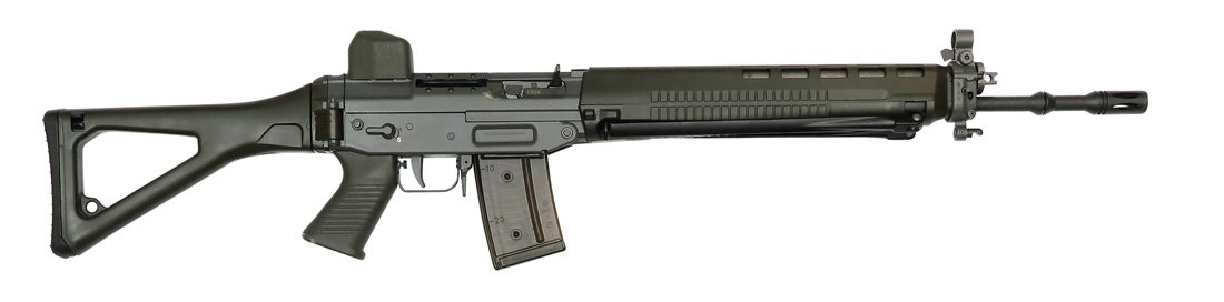 SIG ARMS PE90 (Factory Produced Semi-Auto Version): Selbstladegewehr, SIG ARMS, Mod. PE 90, mit Putzzeug. Kal. 5,56 mm, #PE31904, Zustand: C+ [WES]