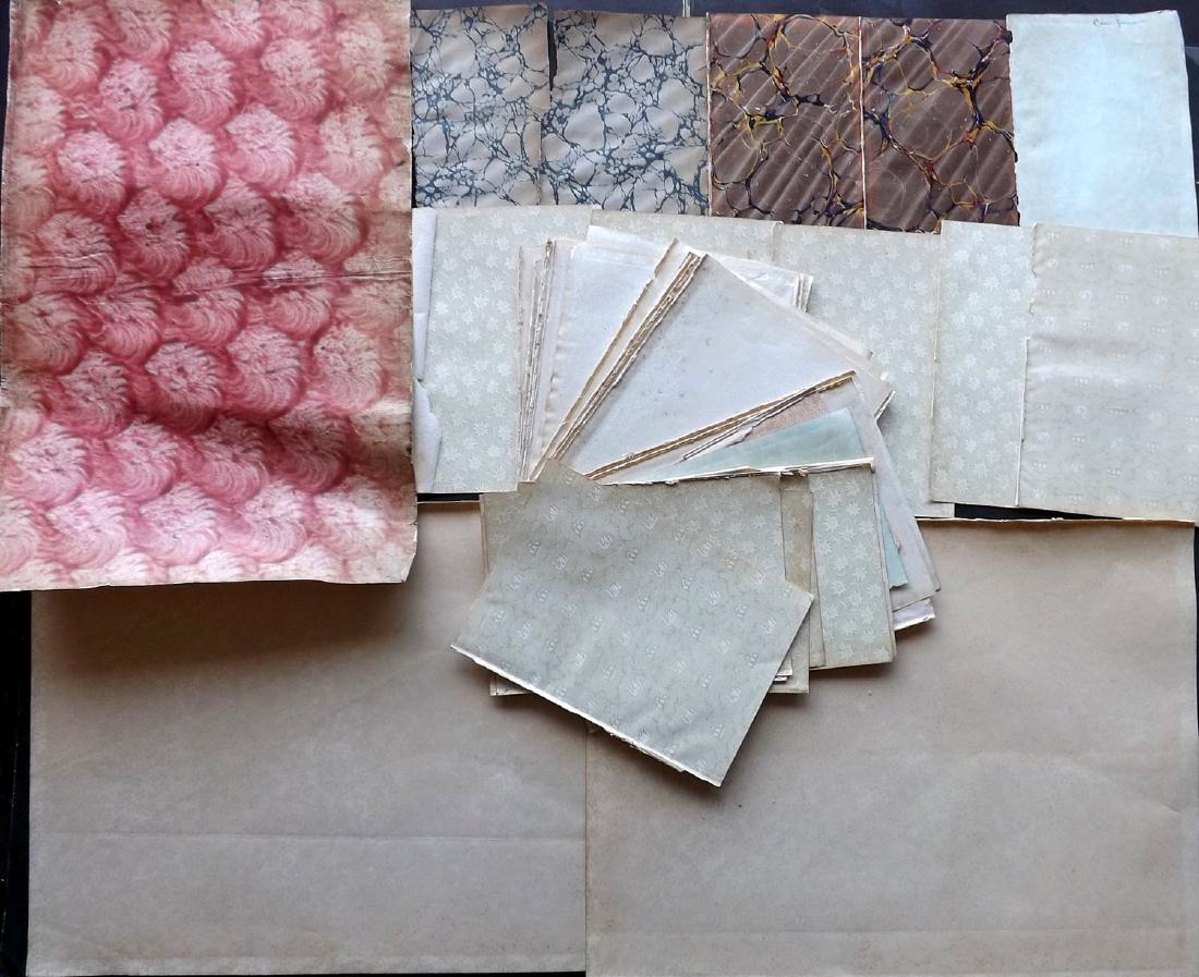 Marbled & Patterned End Papers 19th Cent Lot of 40: Lot of 40 Book End papers. Size mostly 8vo, up to Folio. Mainly British. Paper Size: Up to 15 x 11.5 inch (38 x 29cm) A few small faults. Good overall