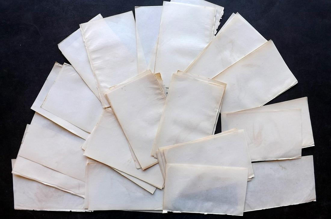 Old Paper, Bookbinding C1840 Lot of 40 Wove Sheets: Lot of Uniform British Thin Wove Paper Sheets, 12mo, C1840. Paper Size: 6.5 x 4.25 inch (16.5 x 11cm) All with light offsetting, otherwise Good Condition