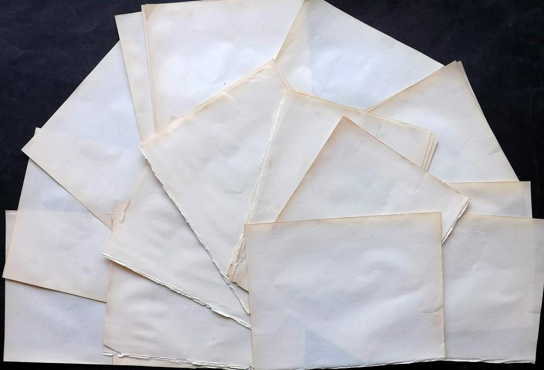 Old Paper, Bookbinding C1865 Lot of 26 Wove Sheets. 4to: Uniform Wove Paper Sheets, British, 4to. Made around 1865. Paper Size: 10.5 x 8 inch (27 x 21cm) Almost all with light offsetting, generally just on one side, otherwise fine