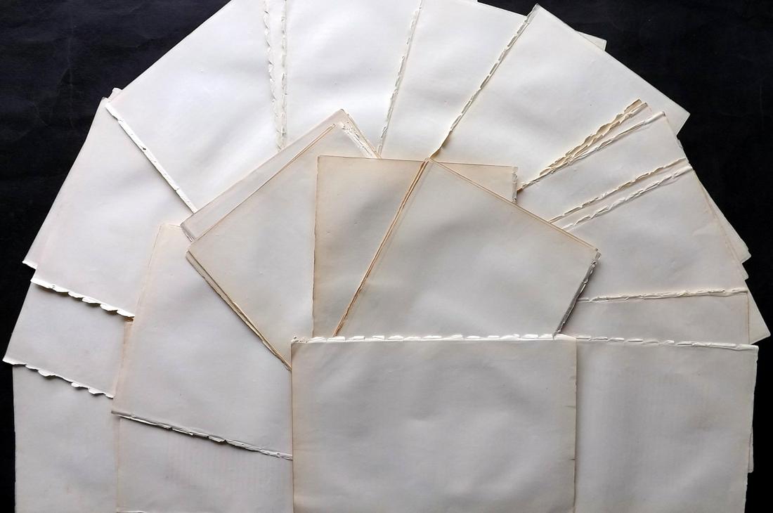 Old Paper, Bookbinding 1820's Lot of 33 Uniform Wove Sheets, 8vo (1 of 2)