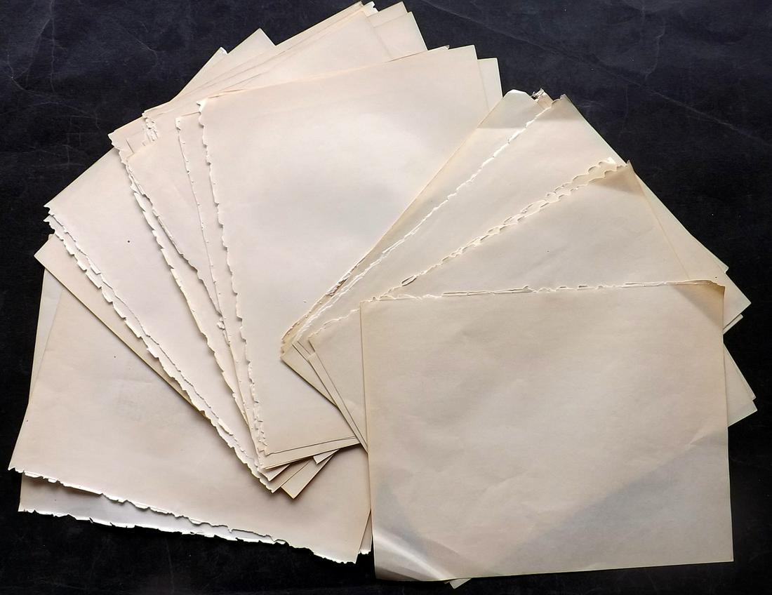Old Paper, Bookbinding C1845 Lot of 30 Uniform Wove Paper Sheets, 4to: Lot of Uniform Wove Paper Sheets. Made in Britain between 1844-46. 4to. Paper Size: 10.5 x 8 inch (27 x 21cm) Minor toning and offsetting, otherwise Good Condition