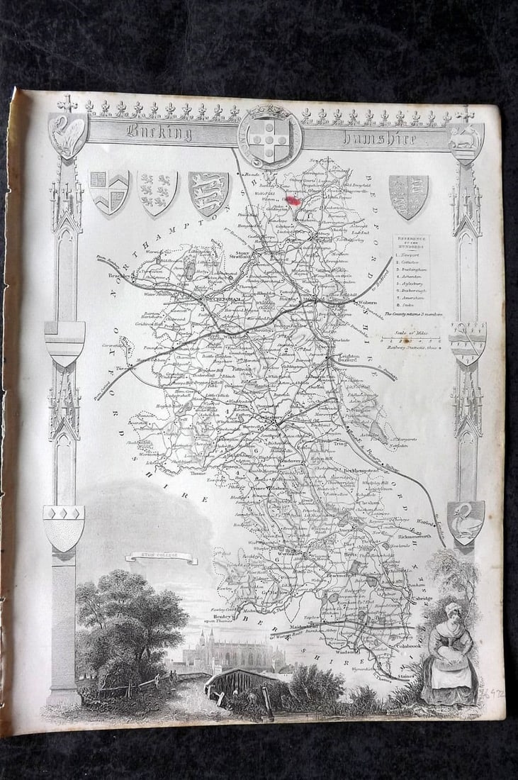 Moule, Thomas C1838 Antique British County Map. Buckinghamshire: Antique Steel Engraved Map Published C1838 "A Complete and Universal English Dictionary" by the Rev. James Barclay et al. Maps by Thomas Moule. Paper Size: 10.5 x 8 inch (28 x 21cm) Tiny red mark at t