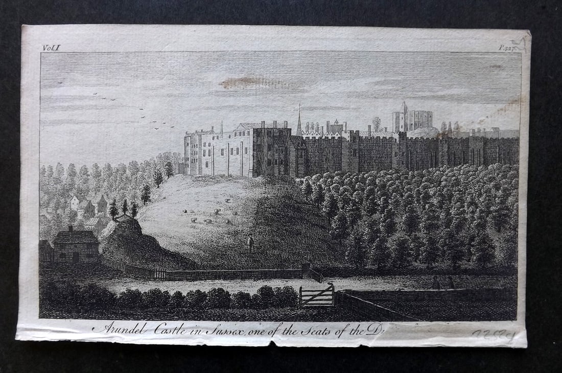 UK 1777 Antique Print. Arundel Castle in Sussex, Seats of the Dukes of Norfolk: Antique Copper Published 1776-77, London for "A New Display of the Beauties of England" Paper Size: 8 x 5 inch (21 x 13cm) Good Condition
