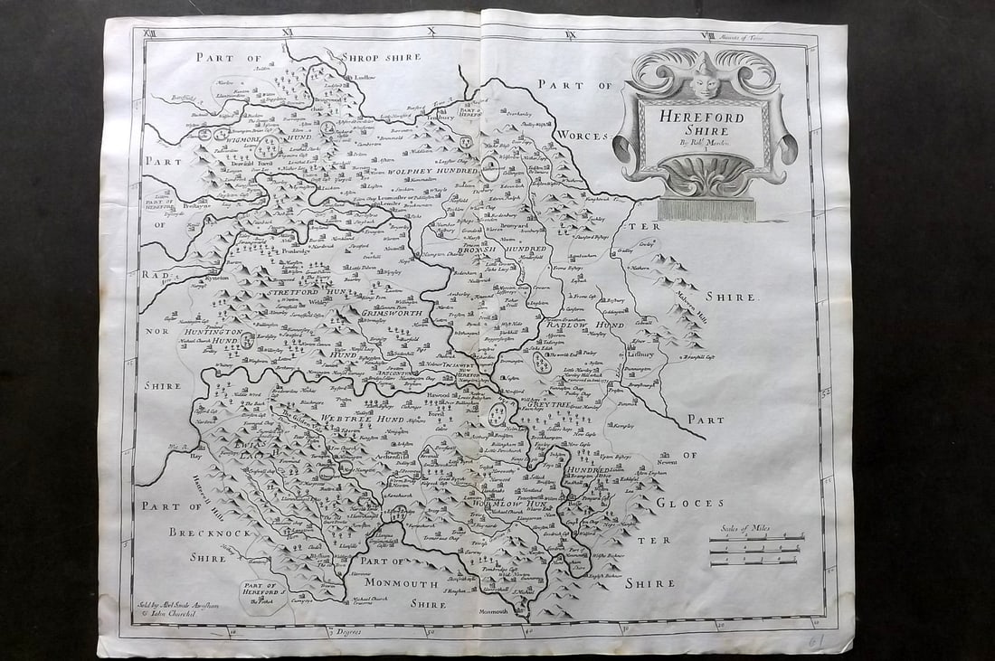 Morden, Robert 1695 British County Map. Herefordshire: Copper Engraved Map Published 1695, London for "Britannia" by William Camden and Edmund Gibson. Centre fold as published. Paper Size: 17 x 15 inch (43 x 38cm) Very minor water stain at bottom. Good Co