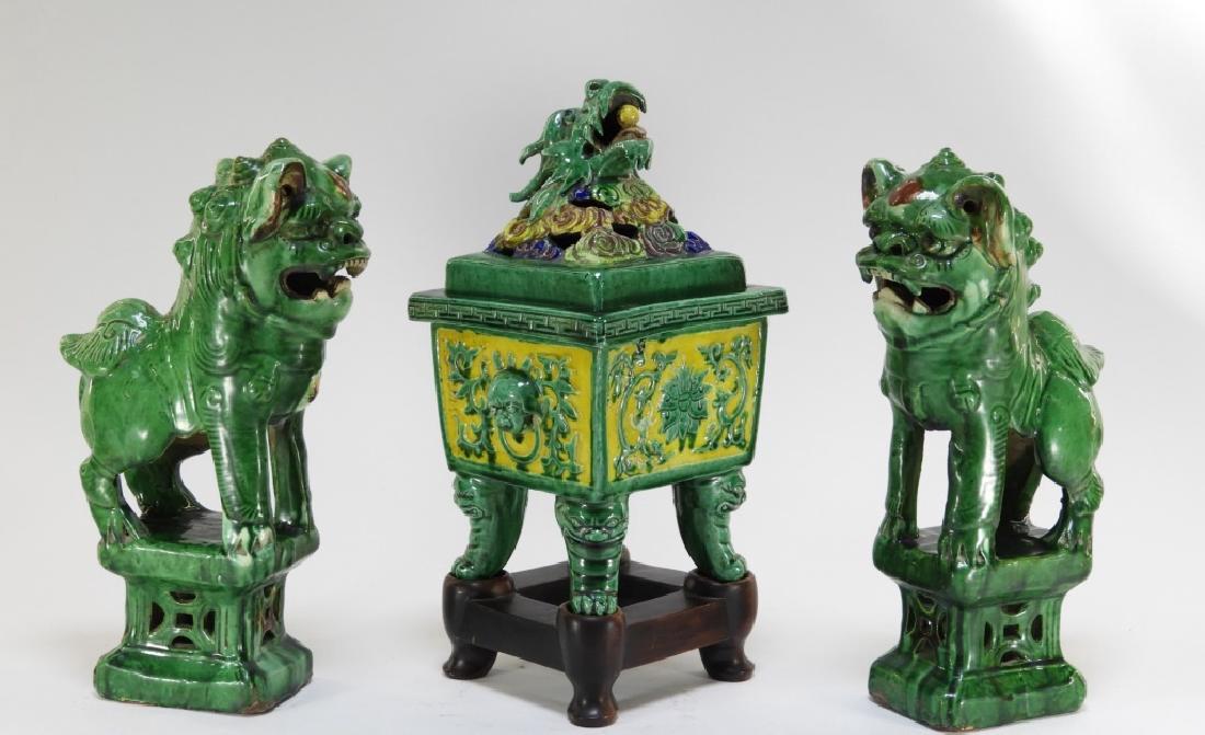 Chinese Sancai Glaze Foo Lions and Incense Burner (1 of 12)