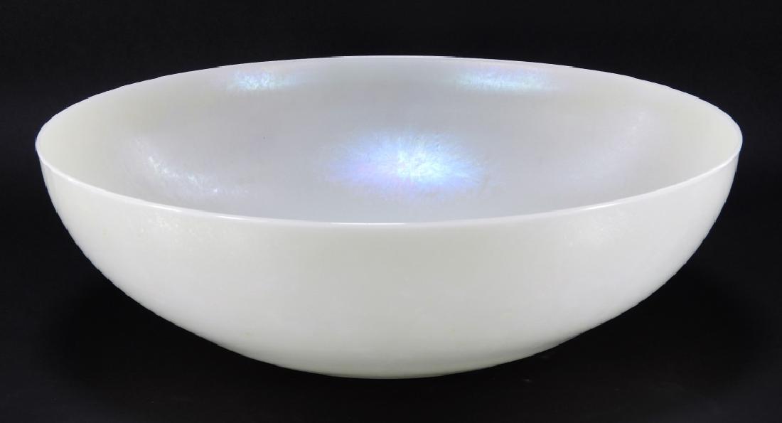 LARGE Steuben Aurene Art Glass Center Bowl (1 of 7)