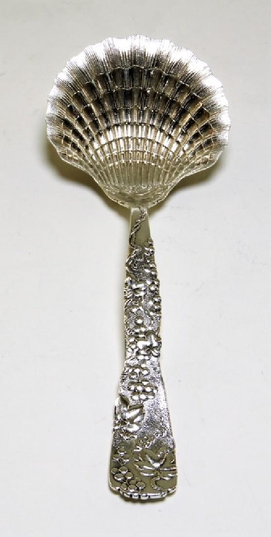 Tiffany Scallop Grape Vine Sterling Silver Spoon (1 of 5)
