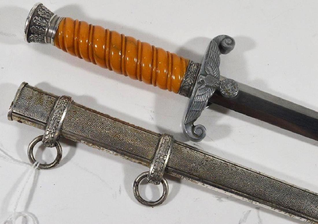 WWII German Officers Dagger by AXT-U. Hauer Fabrik (1 of 8)