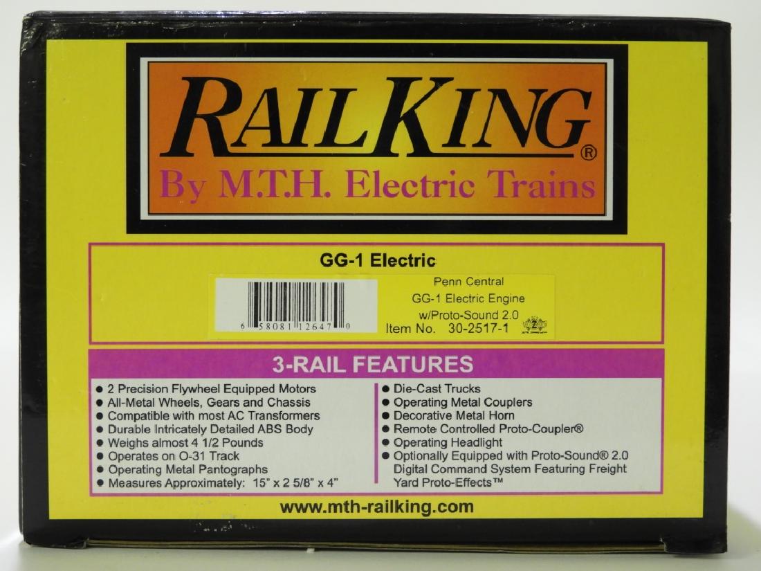 Rail King Penn Central GG-1 Electric Engine Train (1 of 3)