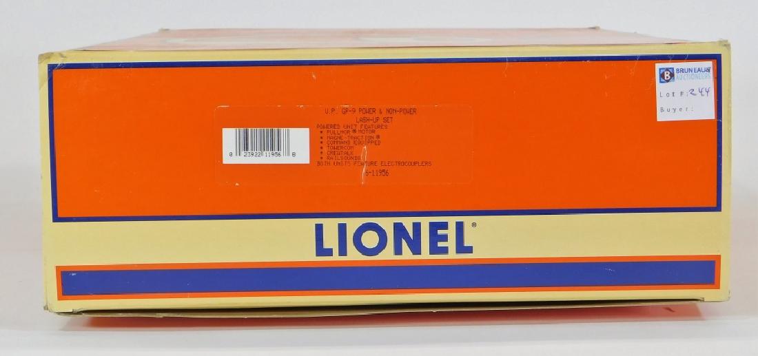 Lionel U.P. GP-9 Power & Non-Power Lash-Up Train (1 of 3)