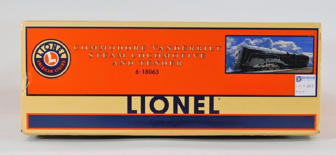 Lionel Commodore Vanderbilt Steam Locomotive Train (1 of 3)