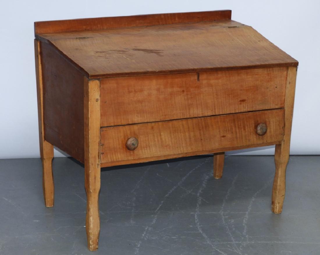 C.1800 NE Tiger Maple Slant Top Plantation Desk (1 of 6)