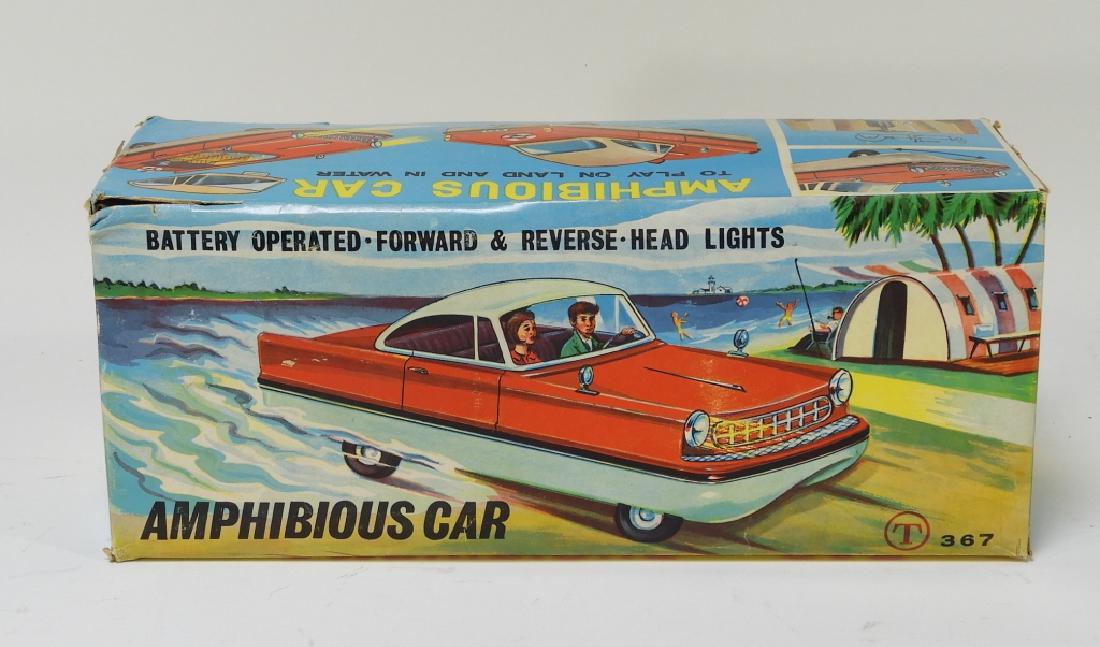 T Toys No.367 Hong Kong Plastic Amphibious Car (1 of 5)