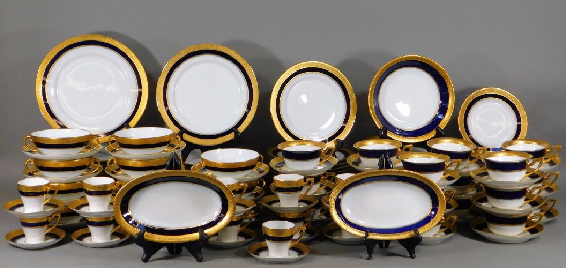 Spode 'lancaster Cobalt' Porcelain Dinner Service Spode 'lancaster Cobalt' Porcelain Dinner Service
