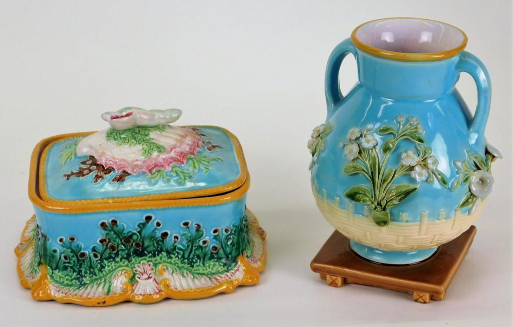 2PC George Jones and Minton Majolica Vase and Box: England,Late 19th Century Includes one George Jones shell handle over clam shell lid floral decorated box and a Minton squat vase with basket and flower motif. Pottery,Vase 6" x 4 1/2" dia,Box 4 1/4" 
