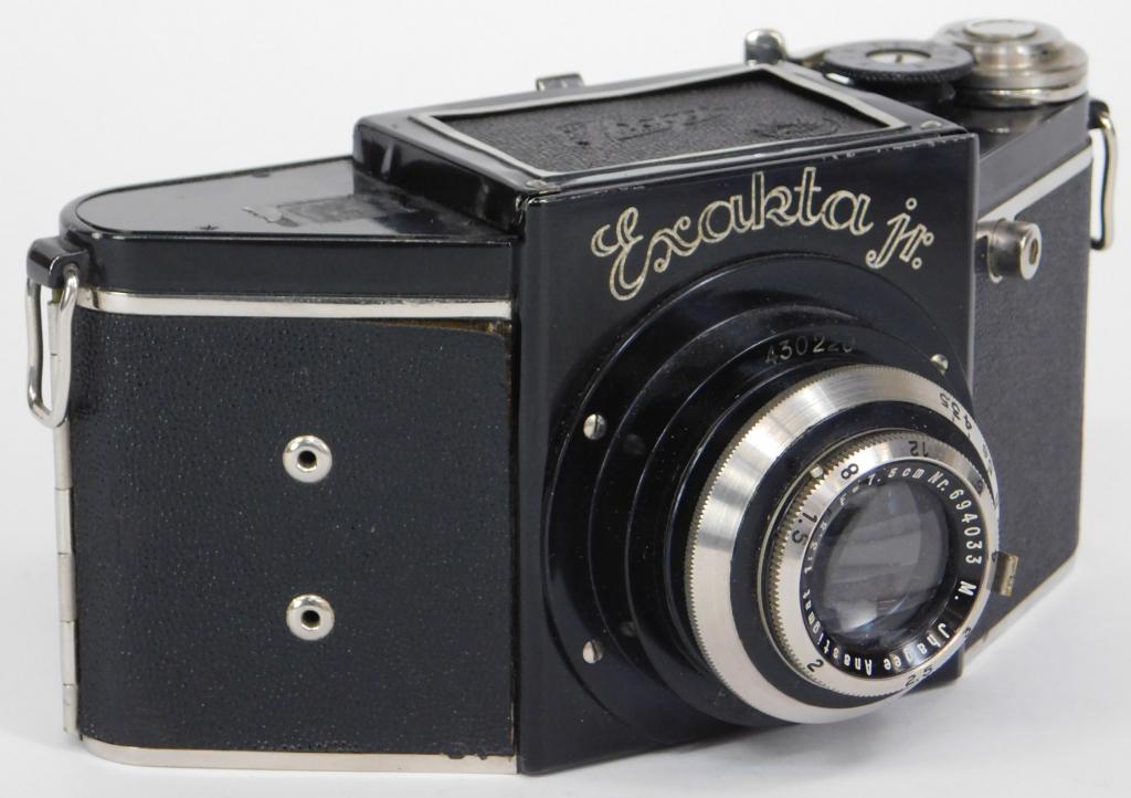 Ihagee Exakta Junior Black Type 3 USSR Camera #2 (1 of 3)