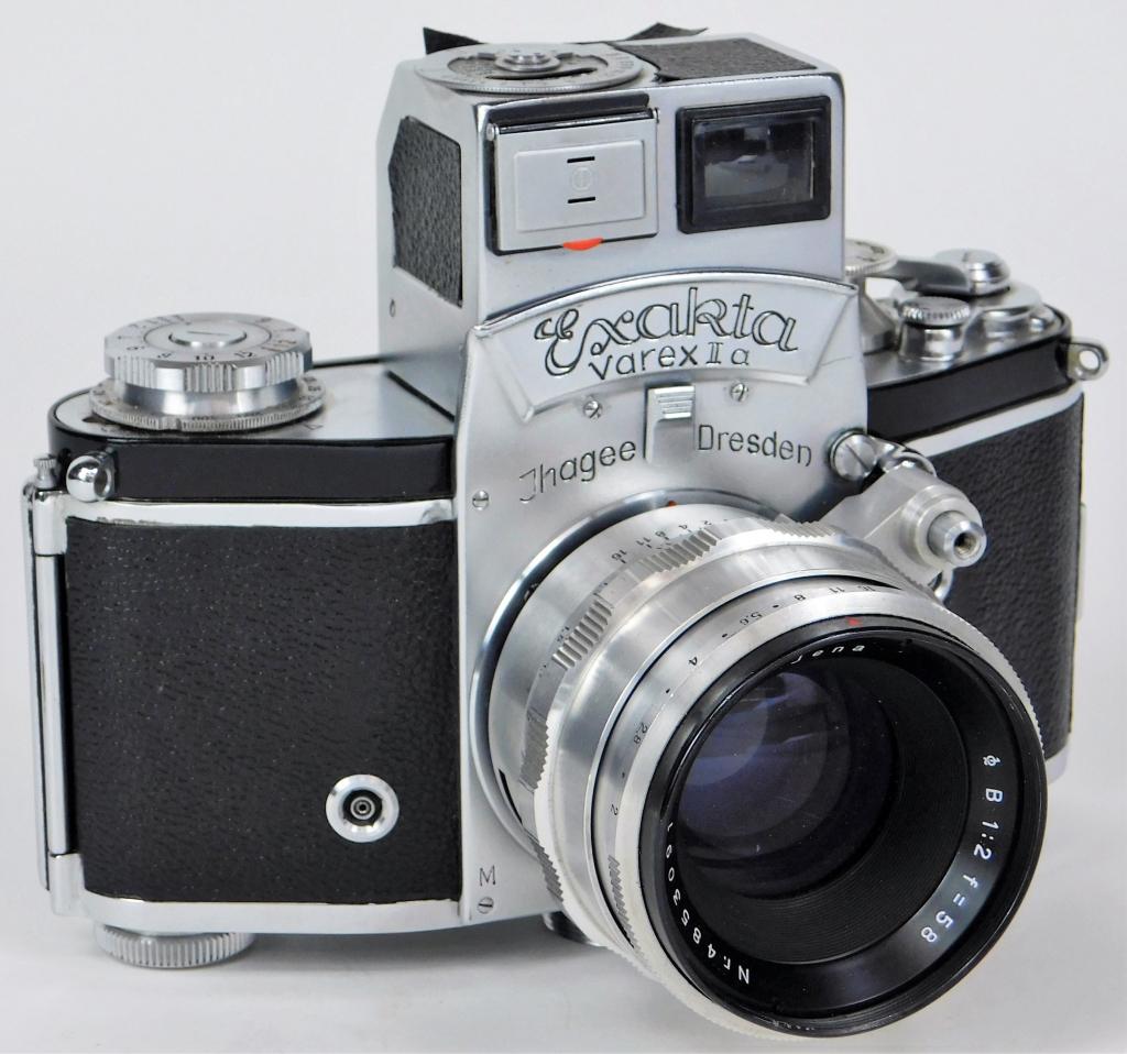 Ihagee Exakta Varex IIa Camera, Biotar 58mm f/2 (1 of 4)