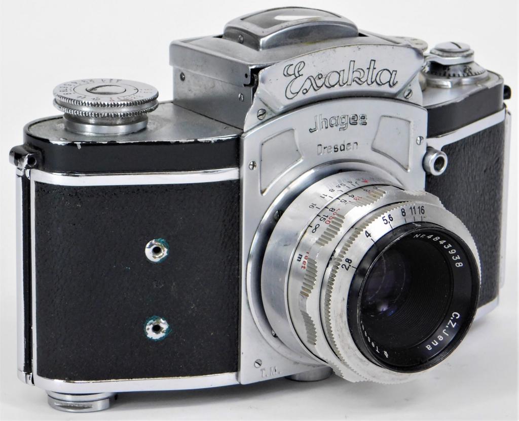 Ihagee Kine Exakta Type 5.1, Tessar 50mm f/2.8 (1 of 3)